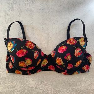 Betsey Johnson Bra